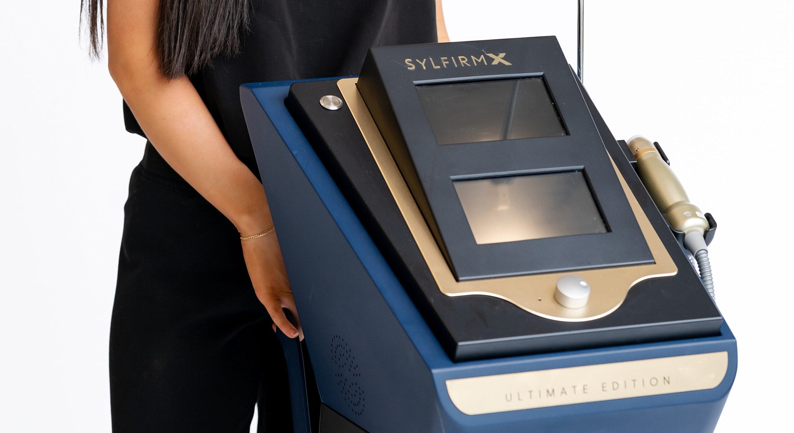 RF Microneedling with SylfirmX